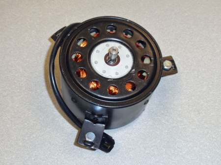 Silnik wentylatora chłodnicy Kia Sephia I