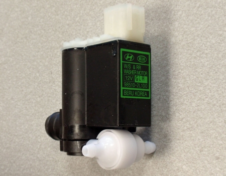 Pompka spryskiwacza Hyundai i30, IX20, Kia Venga