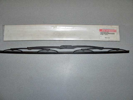 Wycieraczka tylna Kia Carnival do 2002 r.