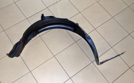 Nadkole przednie lewe Kia Rio III