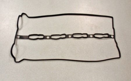 Uszczelka pokrywy zaworów Kia Carnival I