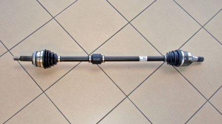 Półoś napędowa prawa Kia Venga, Hyundai IX20 CRDI