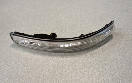 Kierunkowskaz lewego lusterka Kia Rio IV