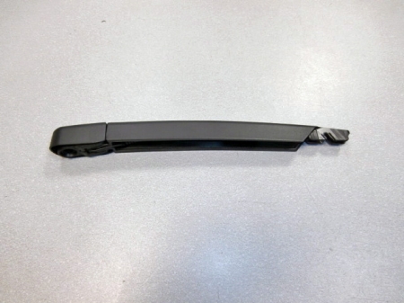 Ramię wycieraczki tylnej Kia Carnival III