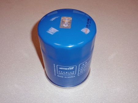 Filtr oleju Kia K2700, Pregio - zamiennik