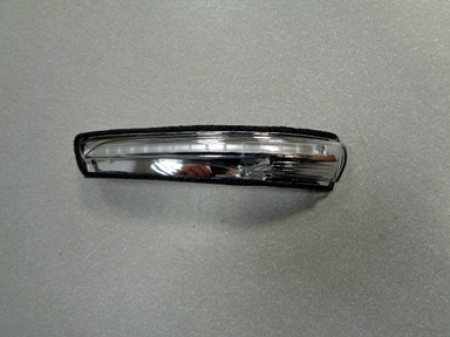 Kierunkowskaz lewego lusterka  Kia ceed 2012-2018