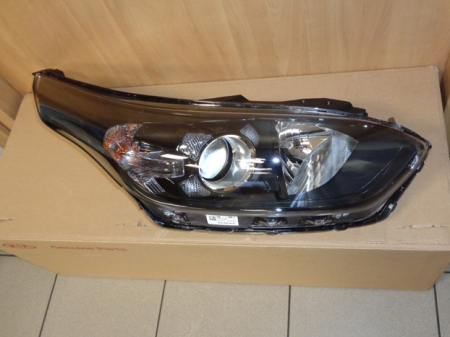 Reflektor prawy Kia ceed 2020-