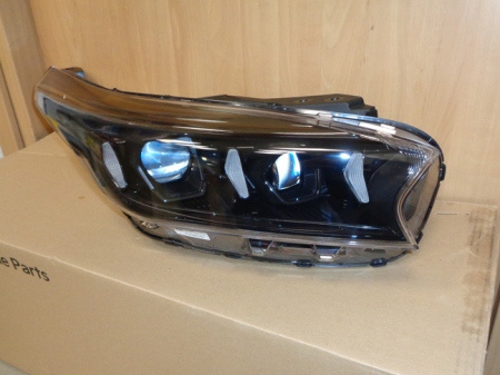 Reflektor prawy Kia xceed 2018-2024